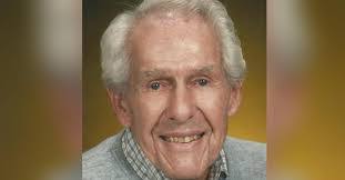 Chris Callow's Instagram, Twitter & Facebook