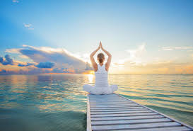 El año en que vivimos peligrosamente y morimos un poco con los que se fueron. 29 Imagenes Para Compartir Del Dia Internacional Del Yoga Informacion Imagenes Para Whatsapp