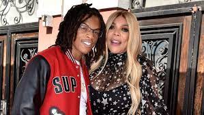 Wendy williams' estranged husband and teenage son reportedly broke out in fisticuffs in a parking lot outside of a store near the family's home in new jersey on wednesday morning. Wendy Williams Says She Brought Her Son To A Strip Club And Taught Him How To Make It Rain Entertainment Tonight