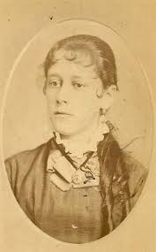 Nettie Foley's Instagram, Twitter & Facebook