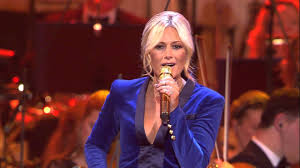 #helenefischer | ep achterbahn the mixes mit 11 tracks inkl. Youtube Stats Of Helene Fischer Feliz Navidad Live Aus Der Hofburg Wien