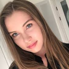 Catherine Davy's Instagram, Twitter & Facebook