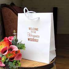 Such a lovely way to welcome your guests to your fabulous event. Gift Bags Cake Boxes Custom Bags Boxes For Your Party