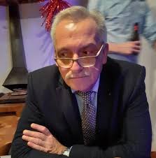 R.I.P. ----- Nous avons la grande tristesse de vous faire part présentement  du décès de Monsieur Bernard DEVILLE, Personnalité cinacienne estimée.  Condoléances émues, sincère compassion & beaucoup de courage à sa chère