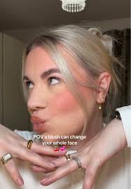 Using @REFY blush in the shade ‘cherry’ to transform my face and I’m  obsessed, how did I not have this sooner 🍒♥️✨ #refy #refybeauty #refyblush  #refybeauty