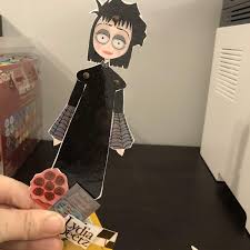 She's an old soul who wants to live a quiet life—and keep in the news since the late 1980s when she burst onto the scene in lucas, beetlejuice and related: Grimdol Fair Free Winona Ryder Paper Doll Stranger Things And Beetlejuice