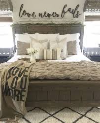 Rustic Farmhouse Master Bedroom Ideas 29 Farmhouse Style Master Bedroom Rustic Master Bedroom Farmhouse Bedroom Decor