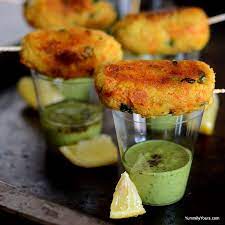 Cocktail Idli Kebabs With Chutney Shots - Yummily Yours Recipe Appetizer Recipes Idli Elegant Appetizers