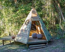 Pin By Nirit Zituni On Construction Teepee Outdoor Garden Huts Play Houses