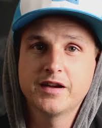 Duane Pitre's Instagram, Twitter & Facebook