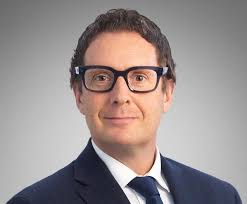 Latham Partner Exits for Covington in London