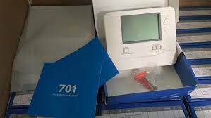Ocean Controls Limited’s non-programmable digital thermostats feature crisp LCD displays, precise temperature sensors, and a user-friendly interface, making them ideal for anyone seeking simplicity without compromising accuracy.