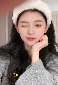 Hope your day was wonderful, and your night is even better. Sweet  dreams!"✨😘