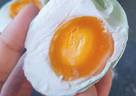 Dengan demikian telur asin rasa buah dan telur asin rasa coklat yang telah dijelaskan diatas semoga dapat menjadi pengetahuan beserta cara membuat telur asin rasa buah nya juga dapat dipahami. Cara Membuat Telur Asin