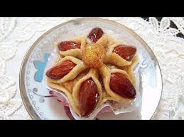 حلويات جزائرية حلوة دزيريات بريستيج 2018 100 حبة دزيريات شحال تديلك لوازم Youtube Recipes Cooking Recipes Food