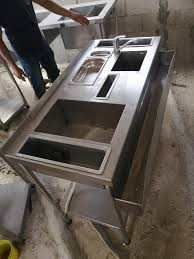 طاولات ستانلس ستيل مستعمل للبيع للمطاعم مؤسسة العورتاني الصناعية Facebook