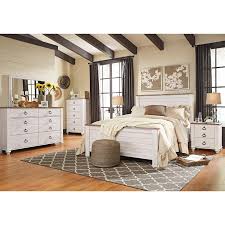 The upholstered faux leather headboard and mirror feature led mood lighting for a soft glow at the end of the day. Bedroom Sets Willowton B267 7 Pc Queen Panel Bedroom Set At Furniture King Pembroke Inc