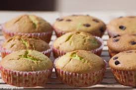 Tetap lembut seperti yang kebanyakan cara membuat muffin cokelat kukus. Resepi Chocolate Chip Muffin