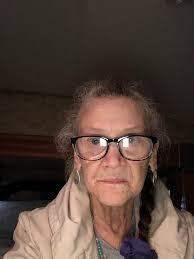 Janet Fountain's Instagram, Twitter & Facebook