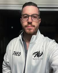 Theo (@theorocker247) • Instagram photos and videos