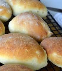 Portuguese Bread Rolls Papo Secos Portuguese Rolls Recipe Portuguese Bread Portuguese Recipes