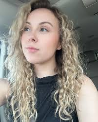 Alberta Dunlap's Instagram, Twitter & Facebook