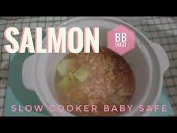 Sayuran untuk mpasi 9 bulan sudah tidak perlu lagi dihaluskan, tapi hanya perlu dipotong dalam ukuran yang kecil. Resep Mpasi 9 Bulan Salmon Labu Siam Youtube
