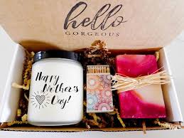 Birthday Gift Box Ideas For Mom Funny Christmas Gift Ideas For Mom Badass Mom Spa Box Birthday Present All Natural Soy Candle Bath Bomb Soap Unique Diy Gifts For Mom Bonus Mom Gifts Sorry Gifts