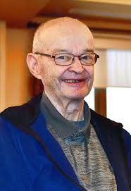 Daniel Eadie's Instagram, Twitter & Facebook