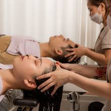 Gội đầu dưỡng sinh thảo dược phục hồi chất lượng tại Sen Spa – SEN SPA