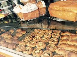 Anaiza On Twitter Food Bakery Bread