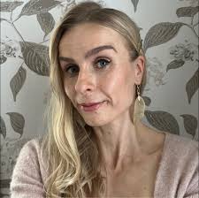 Flash Frozen in Motion