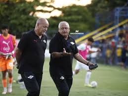 San Lorenzo vs. Libertad: ¿La última bala de ‘Chiqui’ Arce?