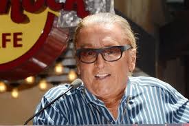 The Godfather,' 'Chinatown' producer Robert Evans dies