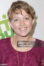 Rosalind Bennett's Instagram, Twitter & Facebook