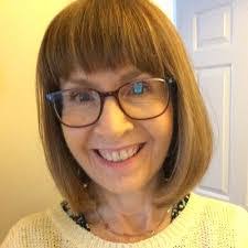 Martina Walsh's Instagram, Twitter & Facebook