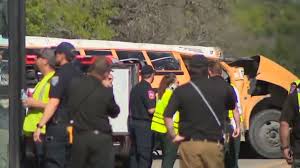 Two dead in Bastrop County, Texas after Hays CISD school bus carrying 44  pre-K children crashes on way home from zoo