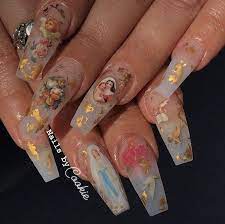 Aunque muchos asocian el halloween con lo sombrío y lo oscuro, eso no quiere decir que tengamos que dejar de lado la purpurina o. 42 Mejores Disenos De Unas En Tendencia 2020 Decoracion Mejores Disenos De Unas Unas De Acrilico Elegantes Manicura De Unas