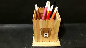 Berikut bahan dan cara membuat kerajinan dari stik es krim tempat. Cara Mudah Dan Simpel Membuat Tempat Pensil Dari Stik Es Krim Youtube