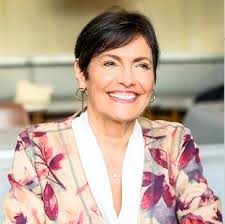 Donna Lipman's Instagram, Twitter & Facebook