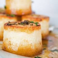 Christmas dinner is one of the most important meals of the year…one for which you'll definitely want to put your best foot forward. What To Serve With Prime Rib Appetizers Side Dishes Desserts Bake It With Love
