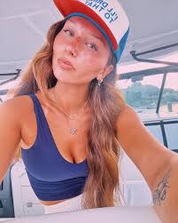 Ella Blu (@ellaendres_) • Instagram photos and videos