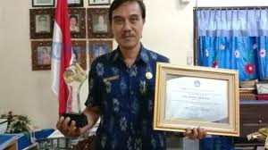 Modul kkpi smk negeri 3 probolinggo. Satu Satunya Dari Bali Smkn 3 Denpasar Raih Penghargaan 20 Smk Unggul Dan Berprestasi Di Nasional Tribun Bali