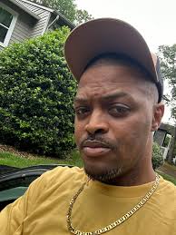 Derrick Simms™ (@derricksimms) • Instagram photos and videos