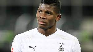 Una fuga sui tetti dopo l'arrivo della polizia. Party Vorwurfe Gegen Breel Embolo Polizei Bleibt Bei Darstellung