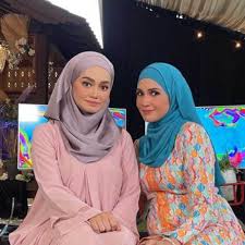 Maybe you would like to learn more about one of these? Izreen Azminda Bersyukur Dapat Mohon Maaf Kepada Intan Saleh Bekas Isteri Suaminya