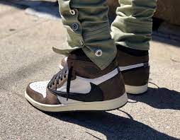 Travis scott air jordan 1 retro high og cactus jack! Travis Scott Air Jordan 1 Cd4487 100 Release Date Sneaker Bar Detroit