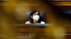 Esto representa 6% menos de lo declarado en investigaciones anteriores, y plantea la posibilidad de modificar fechas de inmunización e incluso agregar un refuerzo, agregó el documento. Coronavirus Tercera Dosis Ciencia O Falta De Solidaridad