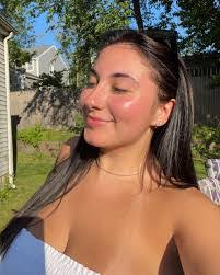 Delaney Sprague's Instagram, Twitter & Facebook