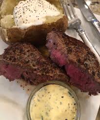 How To Make The Best Bearnaise Sauce From Julia Child La Bella Vita Cucina Recipe Bearnaise Sauce Food Food Combining